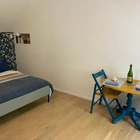 Chambre Double Avec Salle De Bains Privee Quintin Exterior foto