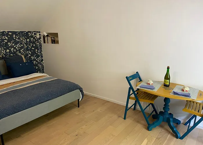 Chambre Double Avec Salle De Bains Privee